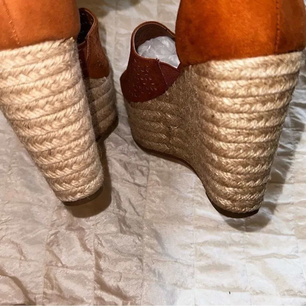 14th and Union Rust color Espadrille fabric upper shoes size 7.5.